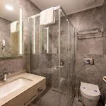 Ravi Hotel 3*