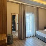 Ravi Istanbul