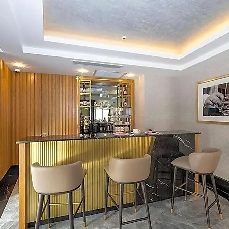 Hotel Ravi 3*