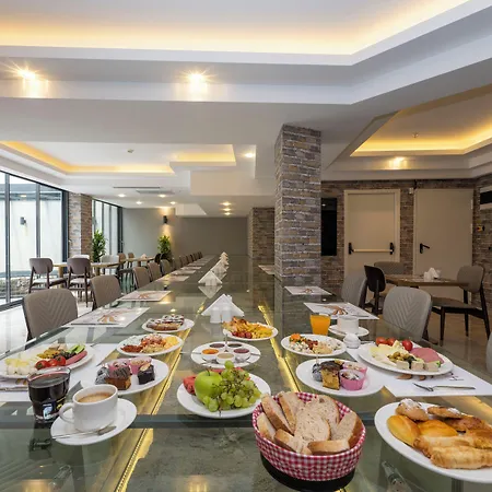 Hotel Ravi