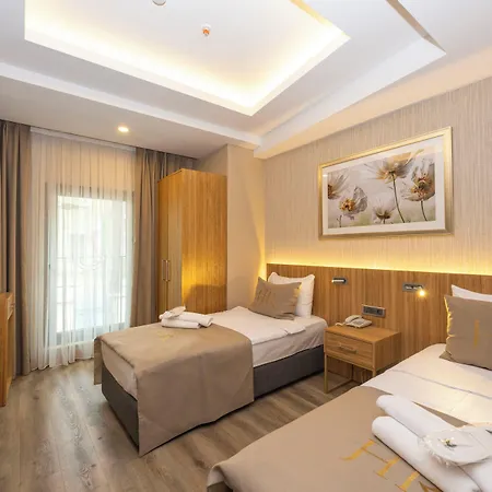 Ravi Hotel 3*
